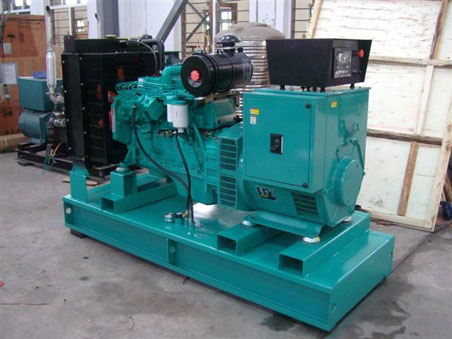吴川200kw康明斯柴油发电机组图片 吴川200kw康明斯柴油发电机组图片